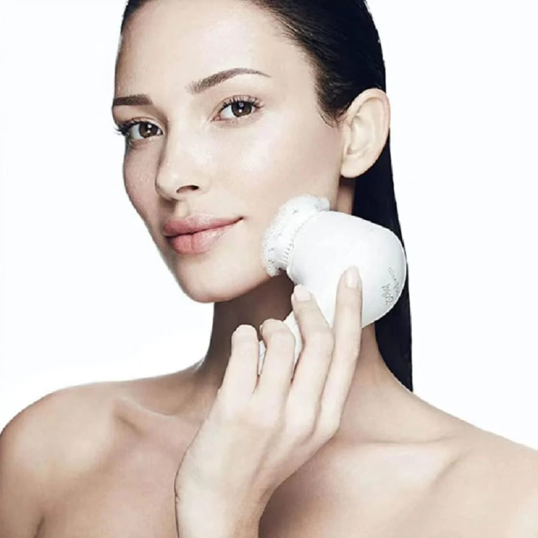 FerméLuxe Sonic Cleansing Brush