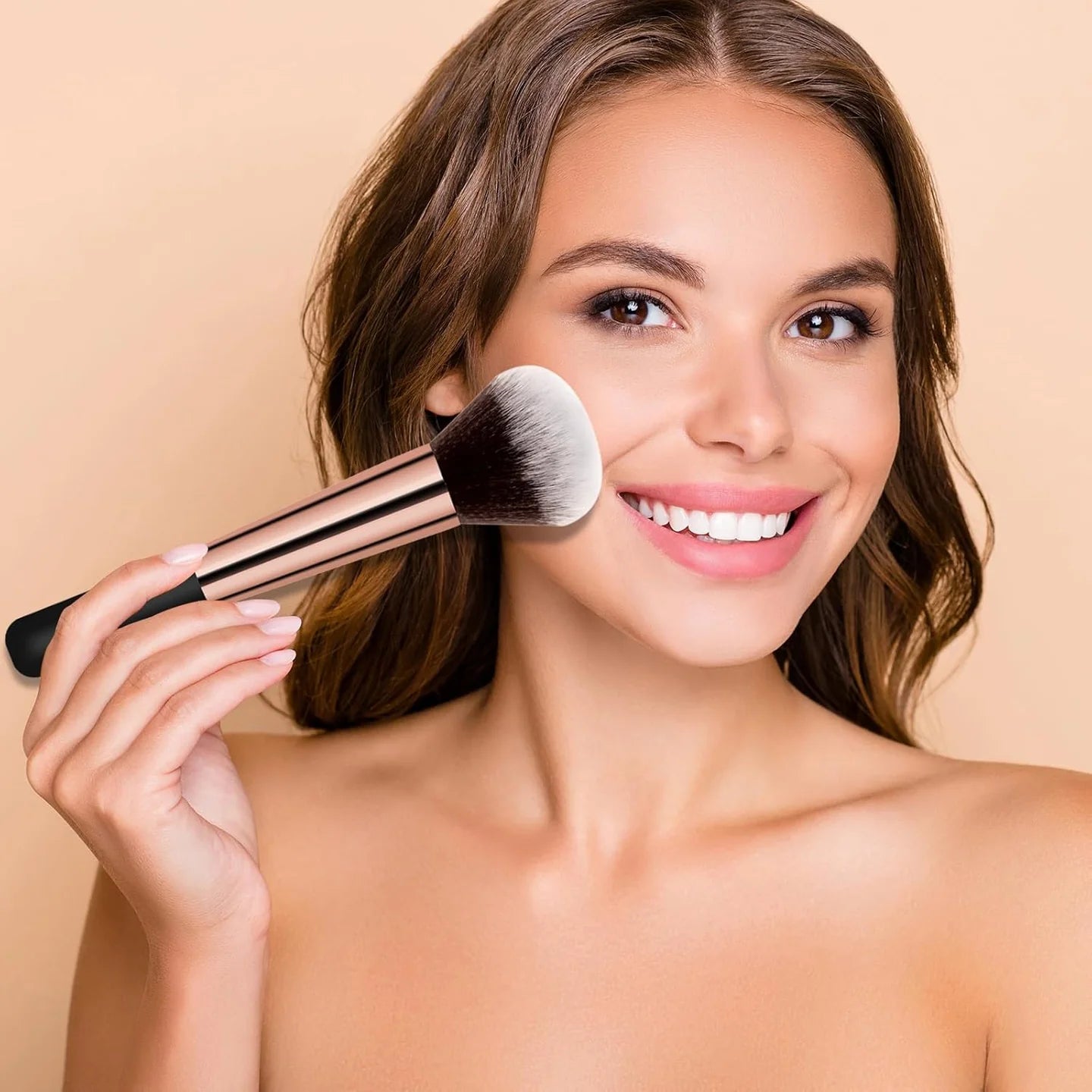 FerméLuxe Flawless Brush